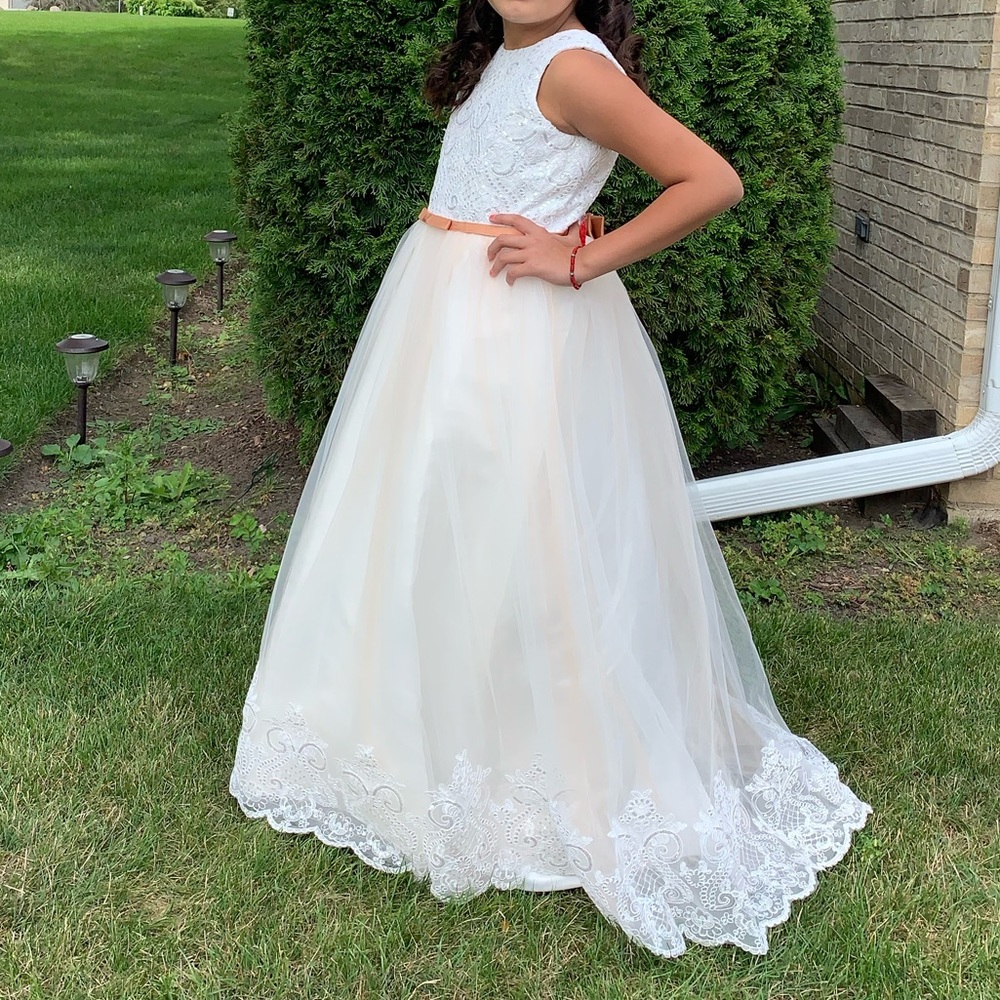 Girls flower girl dress size 12/14